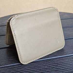 💎LOUIS VUITTON💎 Mens Beige Leather Card Holder
